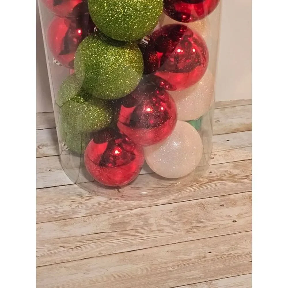 Christmas bulb ornaments new‎ red white green gold silver
